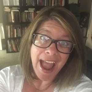 Meet your Posher, Gina